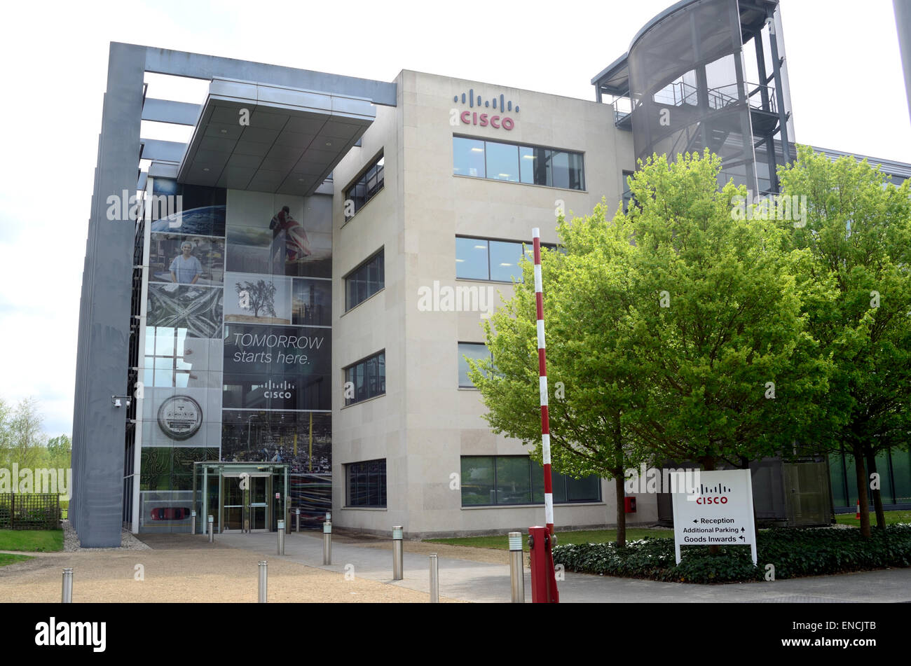 Une vue sur les bureaux de Cisco à Reading, Berkshire, Angleterre. Banque D'Images