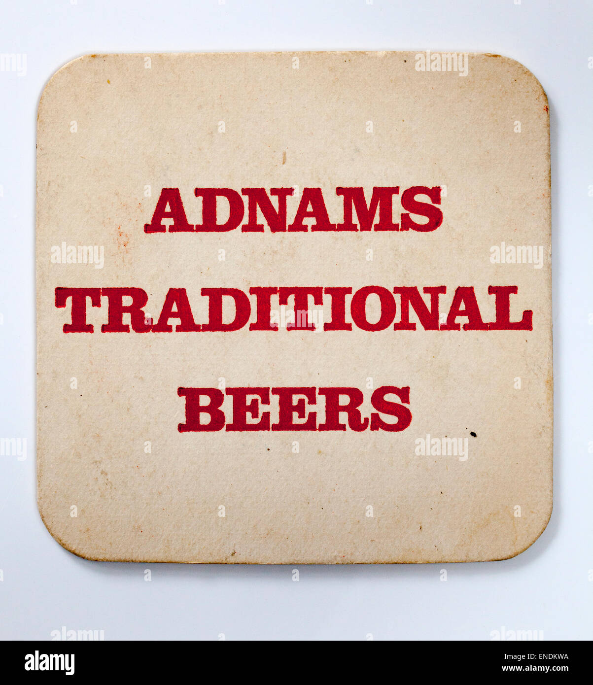 Ancien vintage britannique Beermat Coaster ou bières et de la brasserie Adnams Publicité Banque D'Images