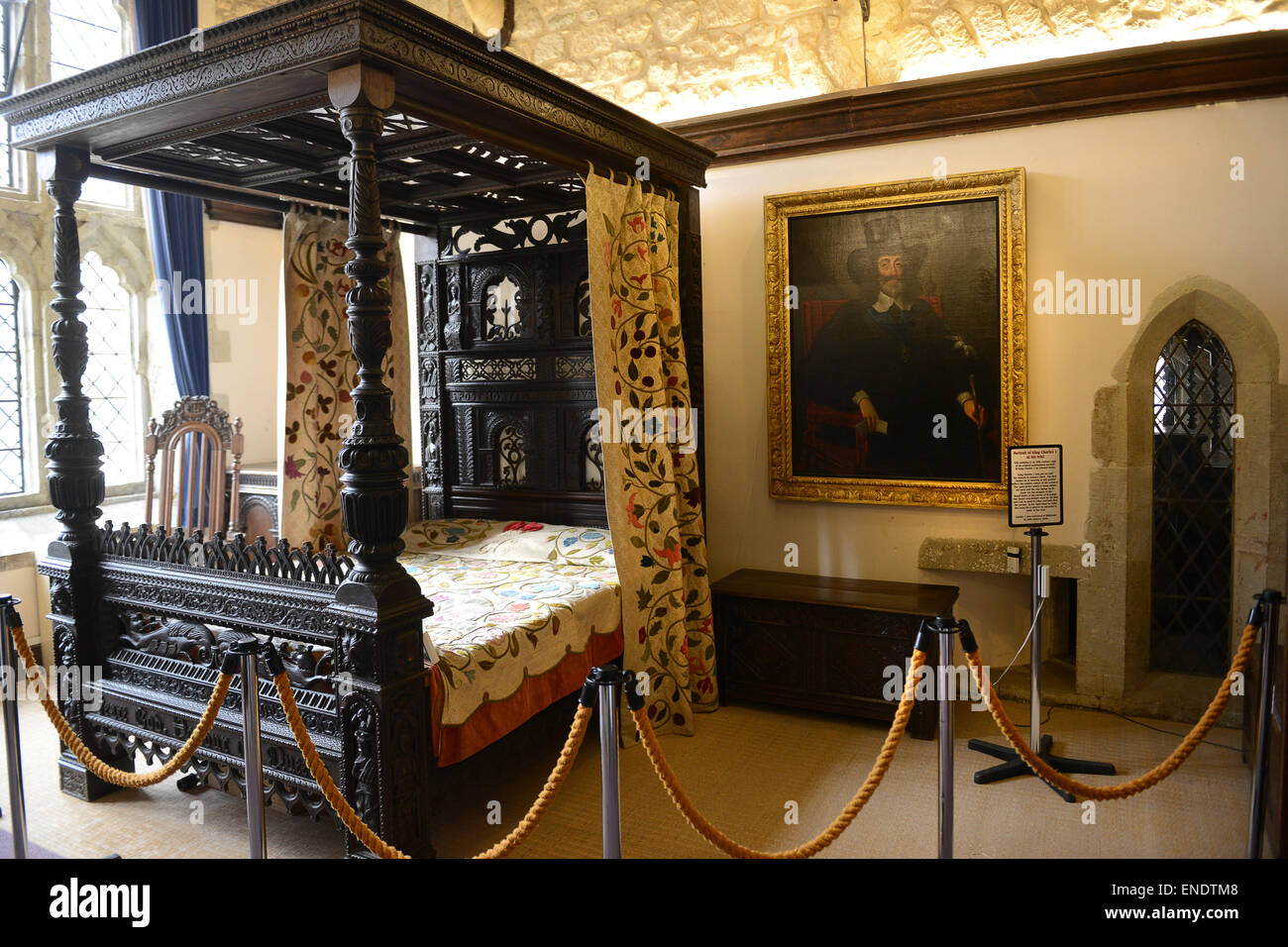 Le lit utilisé par le roi Charles 1er à Carisbrooke Castle sur l'île de Wight Banque D'Images