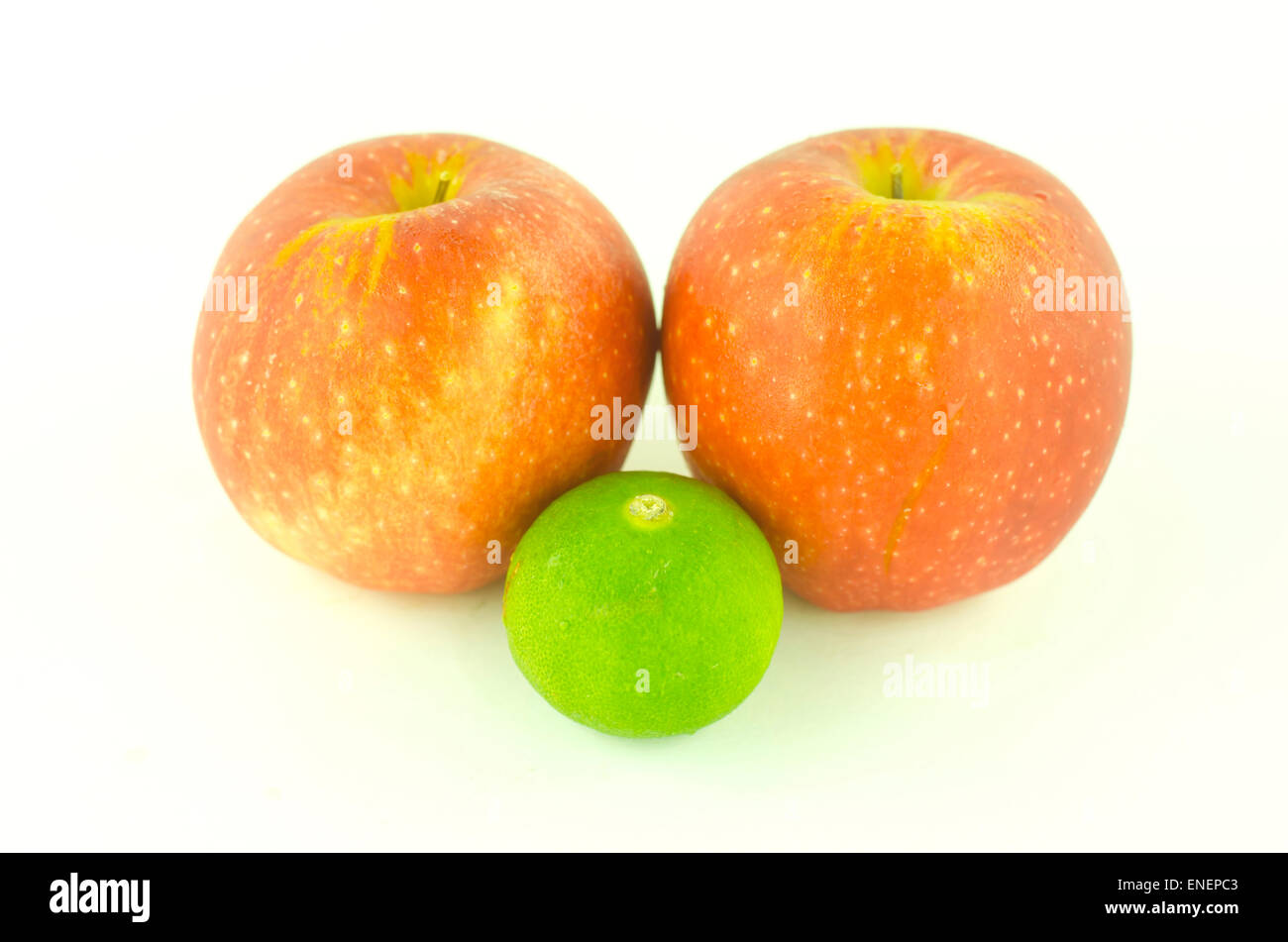 Lime apple isolé sur fond blanc Banque D'Images