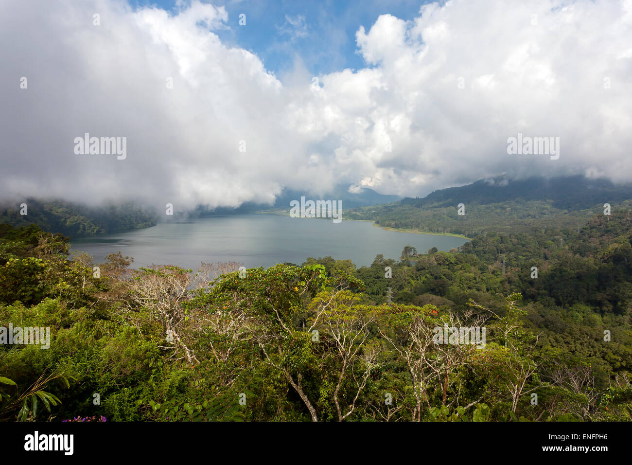 Lac volcanique, le Lac Batur, Danau Bratan, Bali, Indonésie Banque D'Images