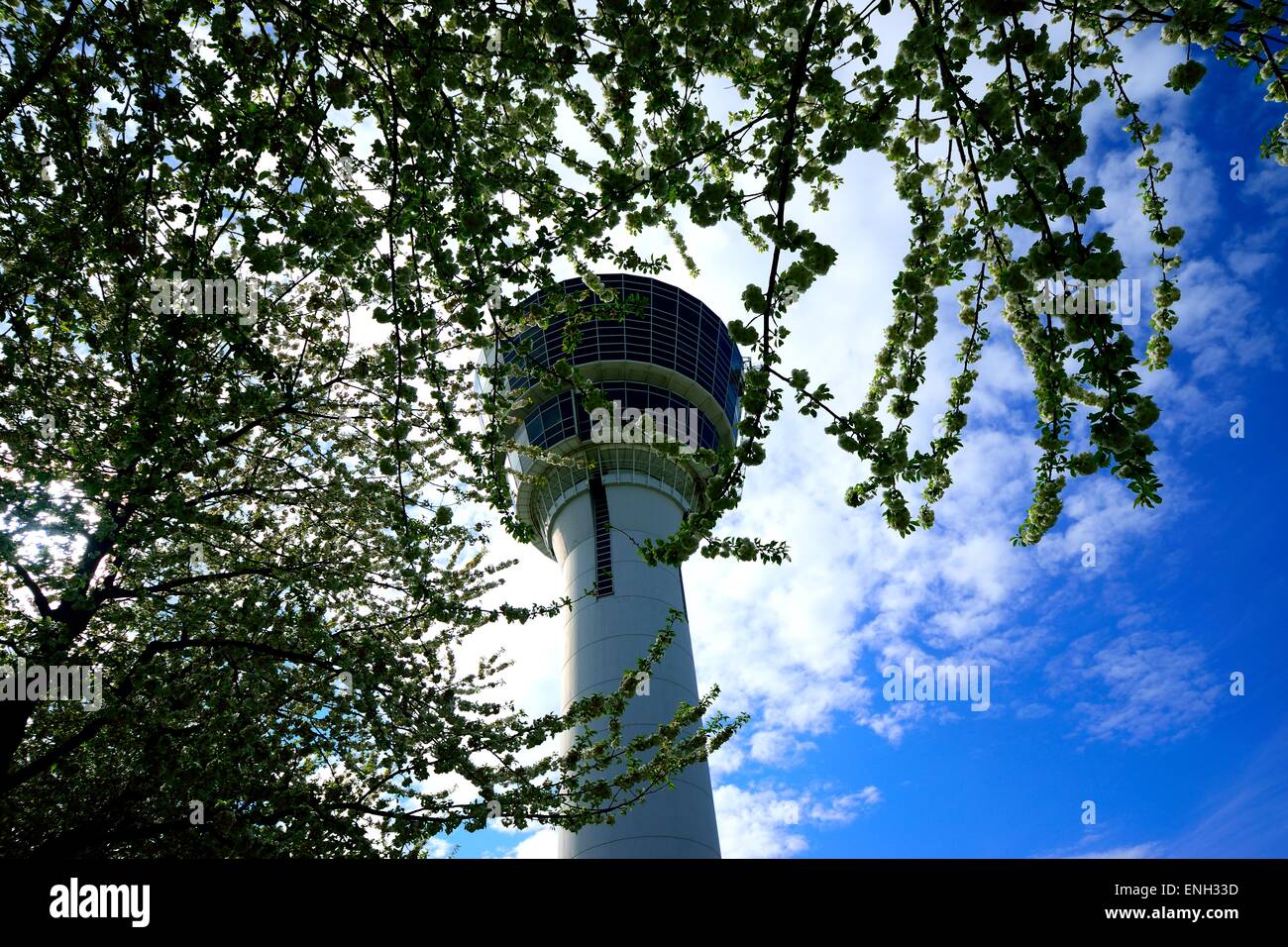 Tour de contrôle de la circulation aérienne à l'aéroport de Munich Banque D'Images