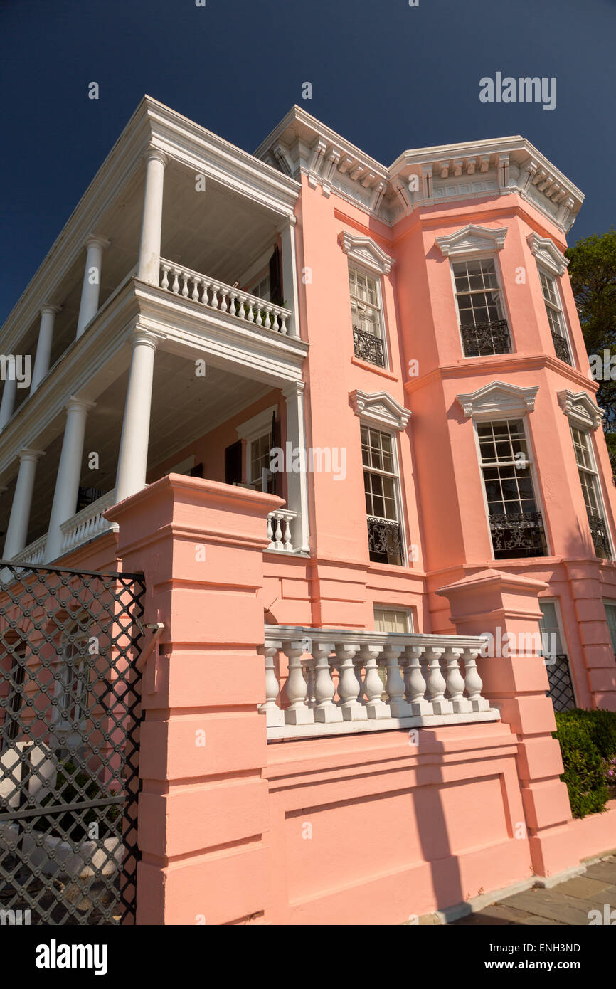Le John Ravenel Maison également connu sous le nom de Palmer Inn sur la batterie de l'Est dans la ville historique de Charleston, SC. Banque D'Images