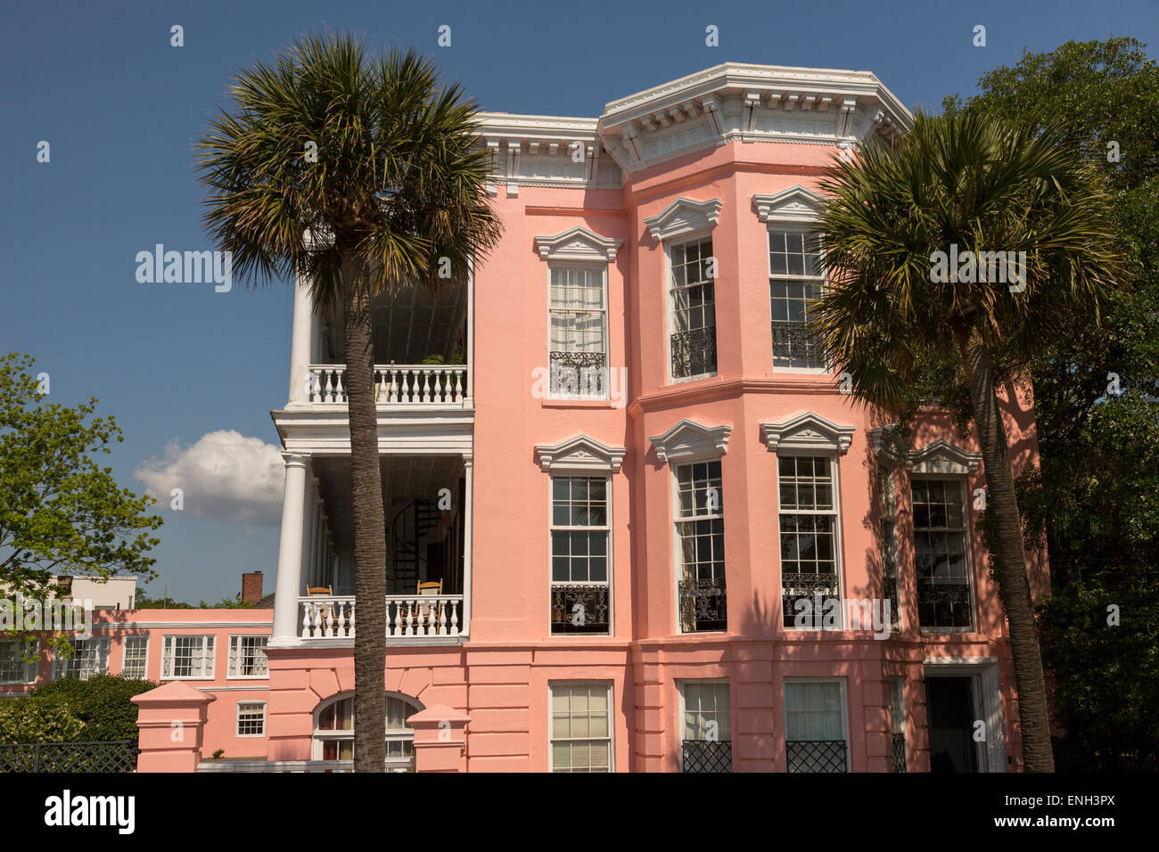 Le John Ravenel Maison également connu sous le nom de Palmer Inn sur la batterie de l'Est dans la ville historique de Charleston, SC. Banque D'Images