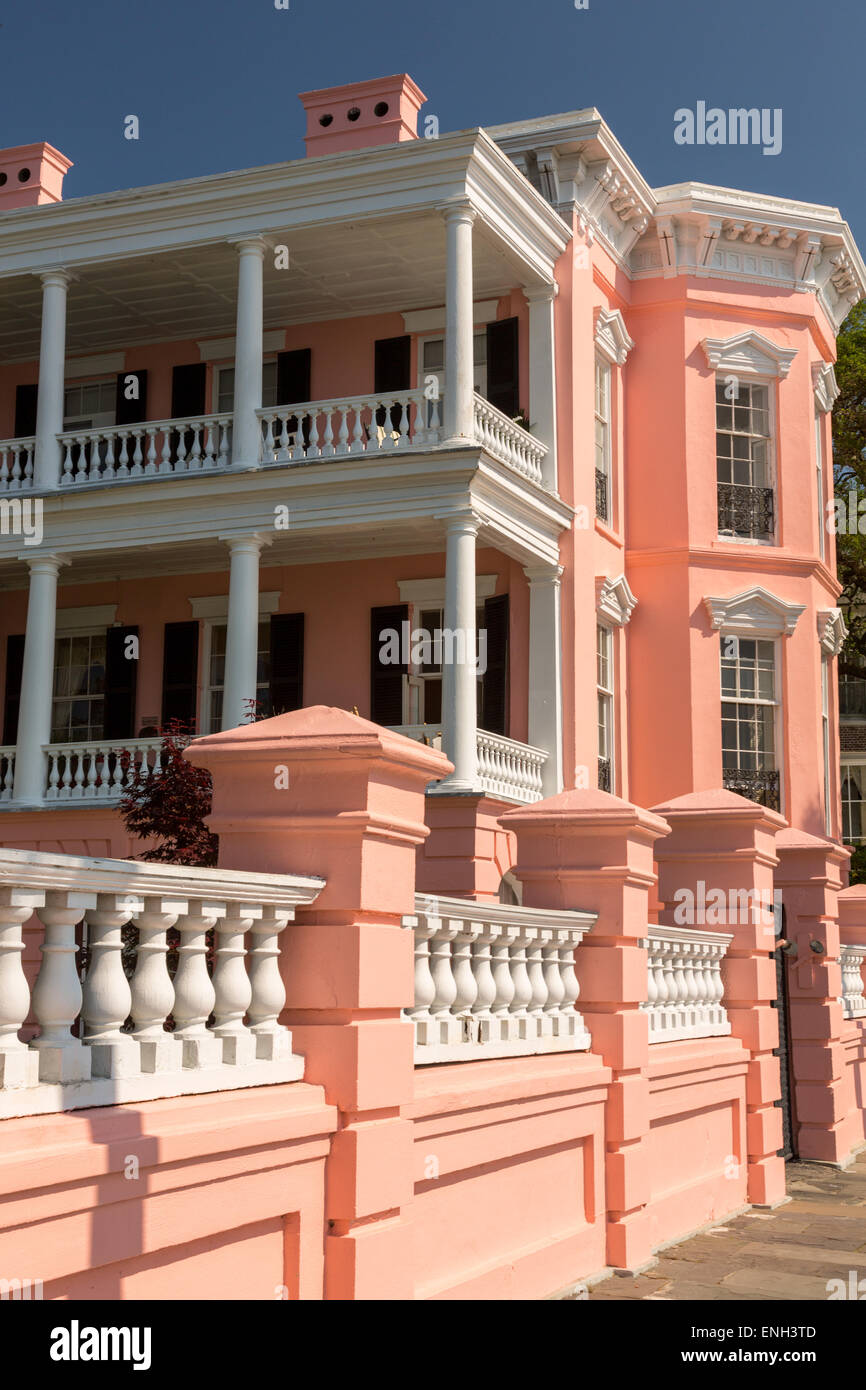 Le John Ravenel Maison également connu sous le nom de Palmer Inn sur la batterie de l'Est dans la ville historique de Charleston, SC. Banque D'Images