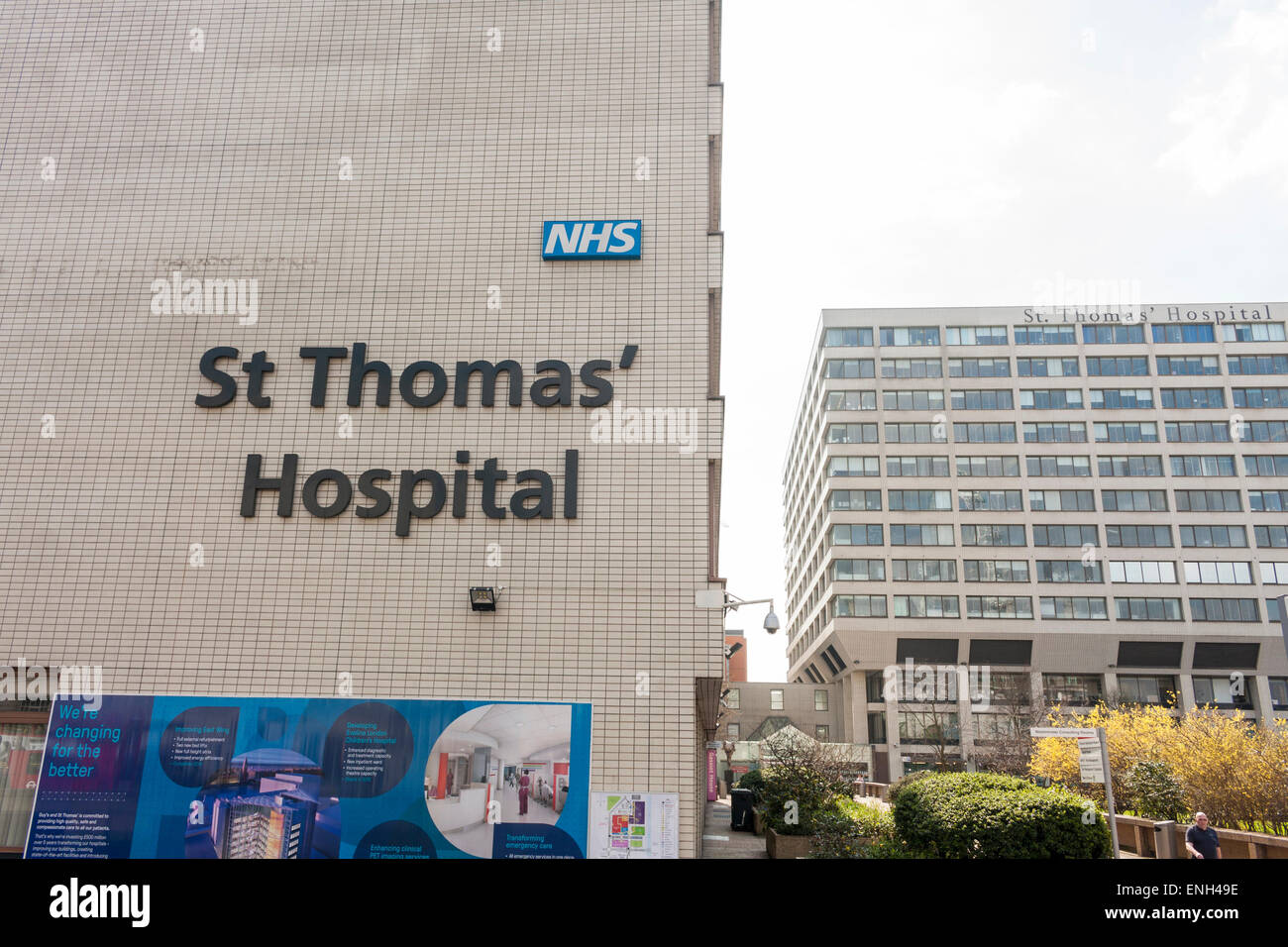 L'extérieur de St Thomas' Hospital à Londres, Royaume-Uni Banque D'Images