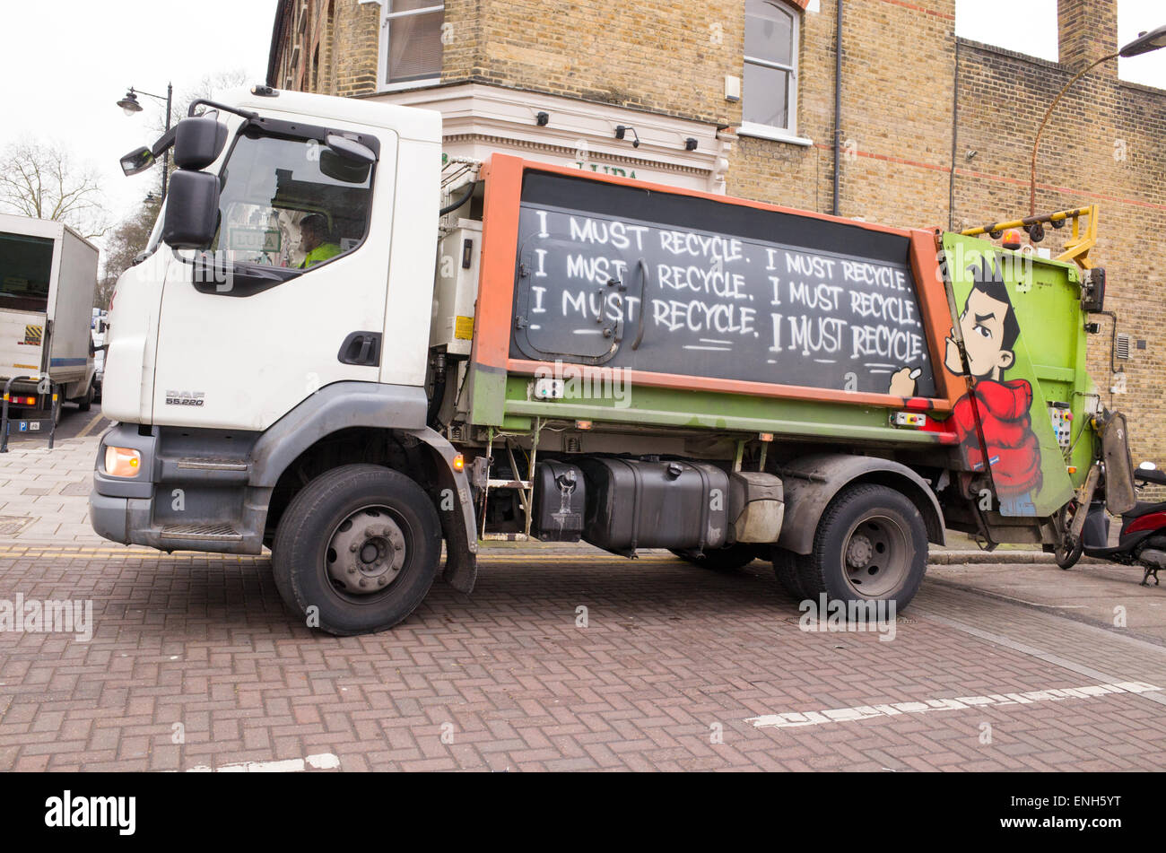 Camion de recyclage, London, England, UK Banque D'Images