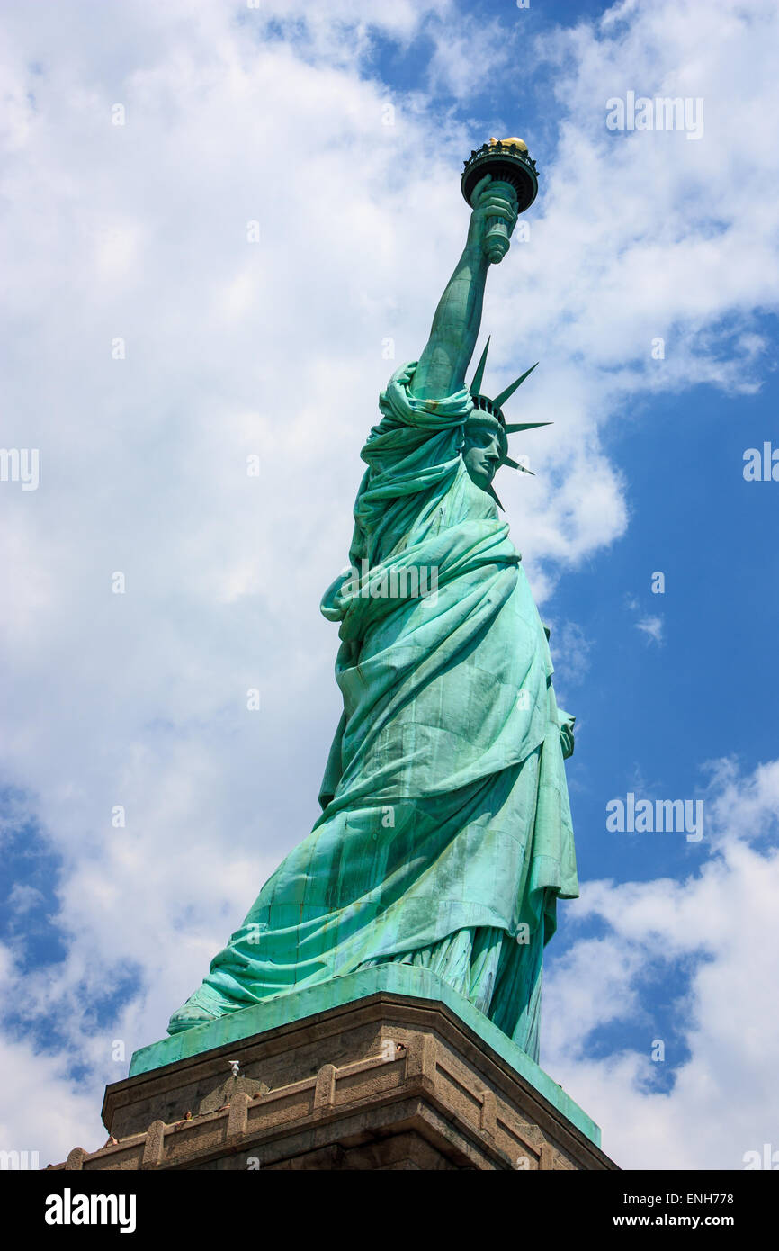 Statue de la liberté, vue latérale de Liberty Island Banque D'Images