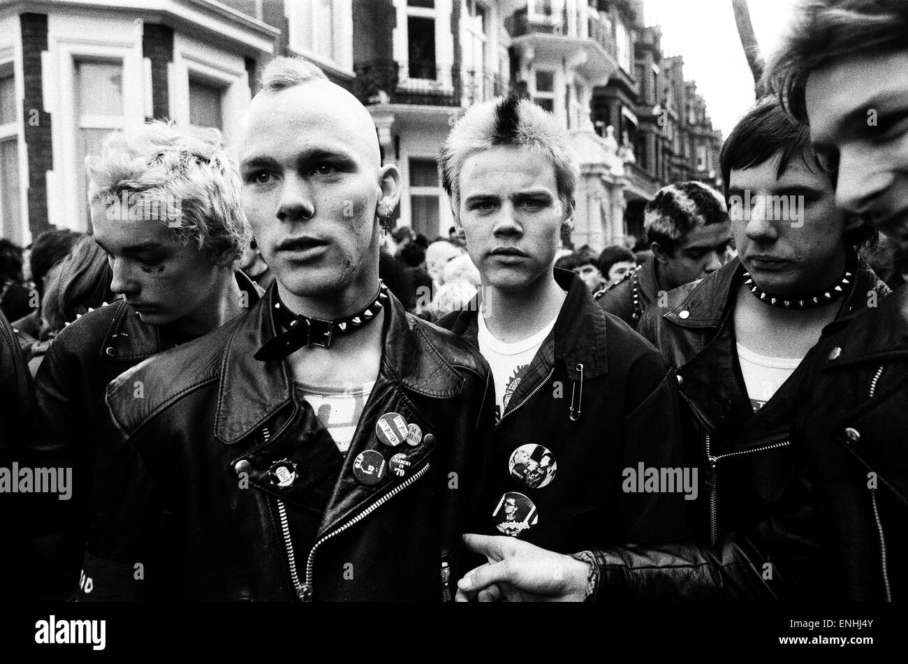 Punk Rockers mars à Londres. 3e février 1980. Banque D'Images