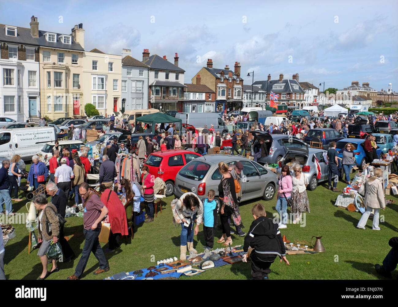 Marché d'Antiquités Brocante annuelle à Walmer, Green Deal, Kent, UK Banque D'Images