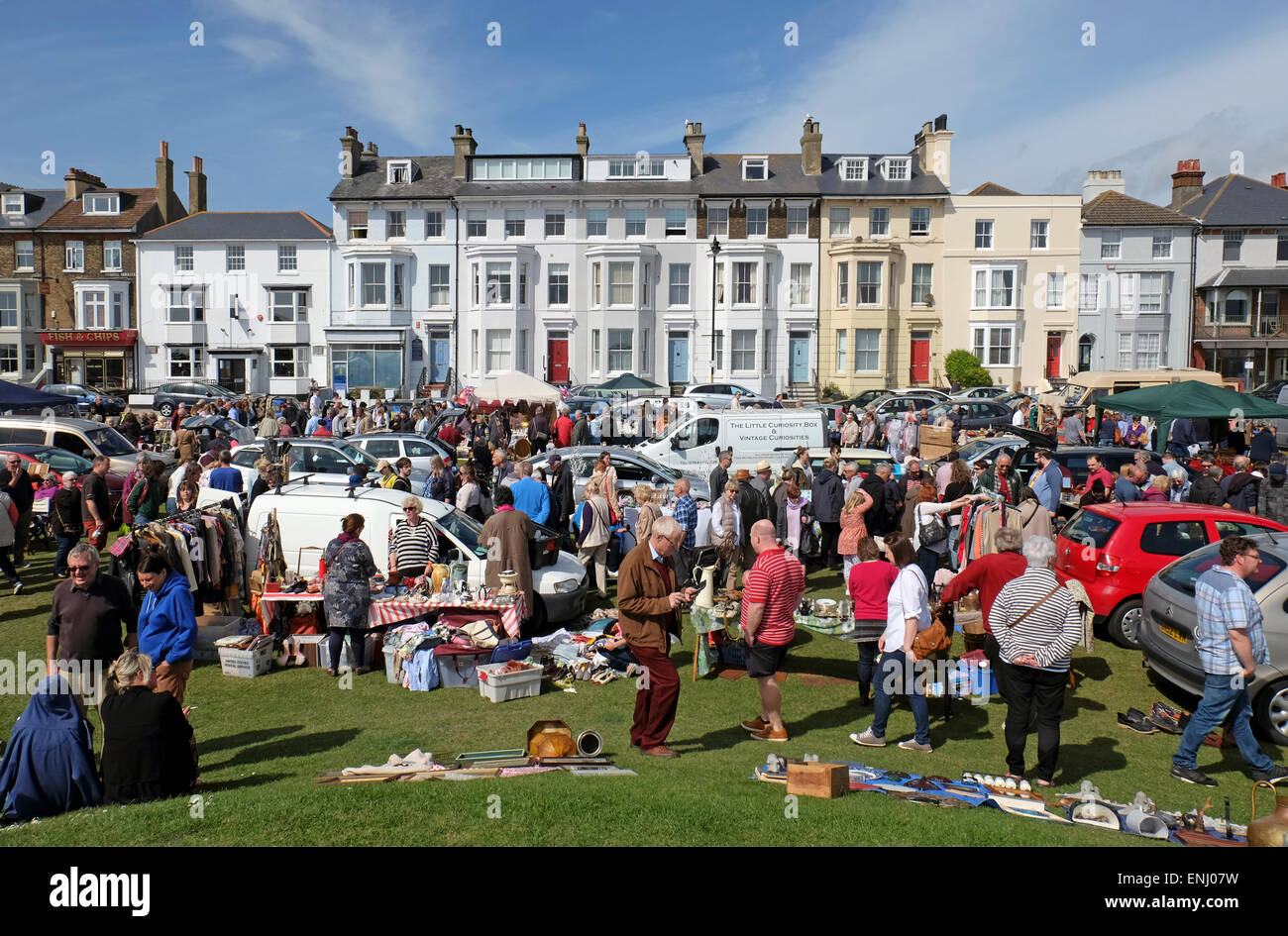 Marché d'Antiquités Brocante annuelle à Walmer, Green Deal, Kent, UK Banque D'Images