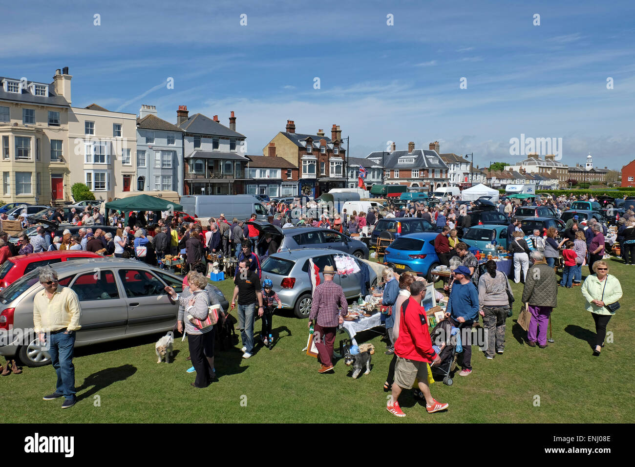 Marché d'Antiquités Brocante annuelle à Walmer, Green Deal, Kent, UK Banque D'Images