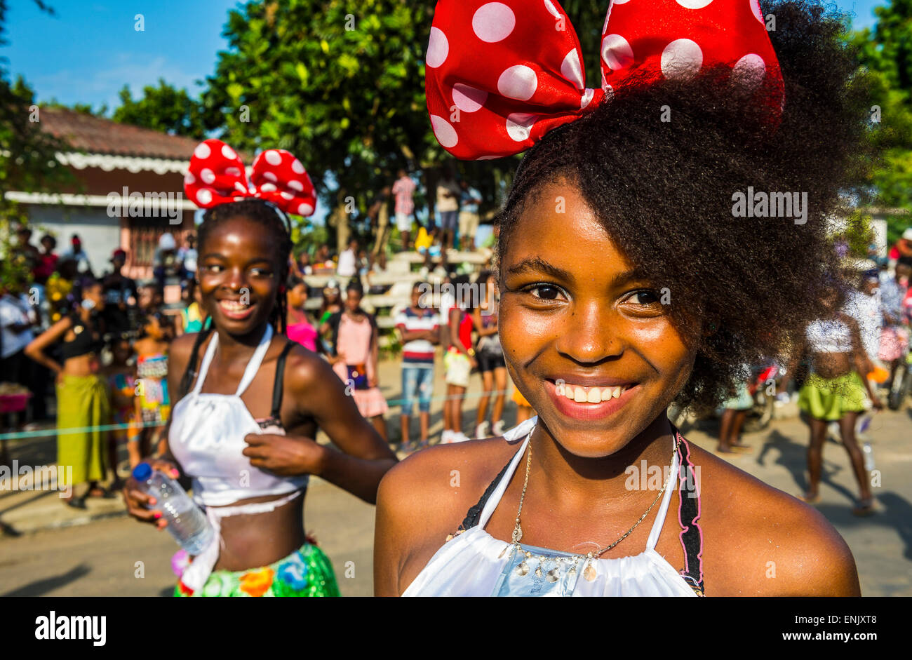 Sympa les filles, Carnaval dans la ville de Sao Tomé, Sao Tomé et Principe, Océan Atlantique, Afrique Banque D'Images