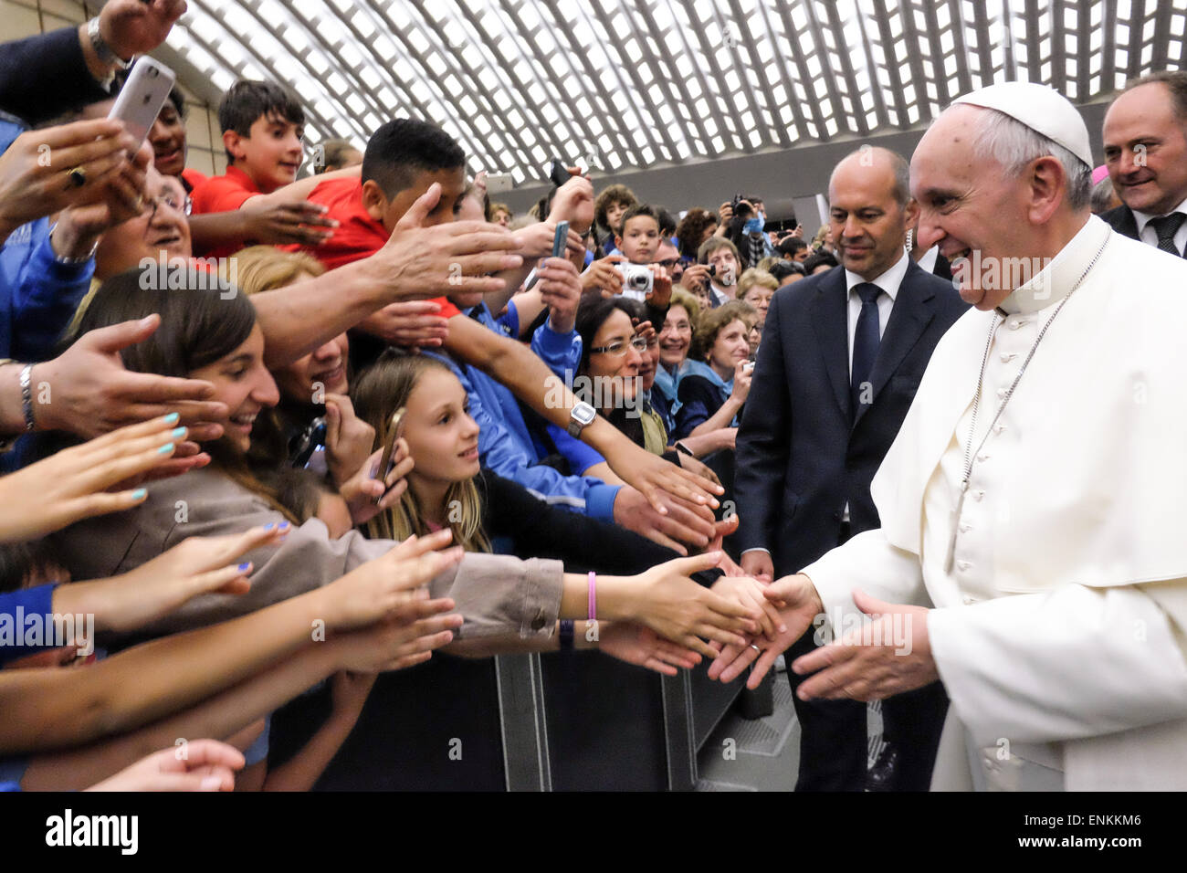 Nervi Hall, la Cité du Vatican. 7 mai, 2015. Le club de football SS Lazio en audience par le Pape François. Credit : Realy Easy Star/Alamy Live News Banque D'Images