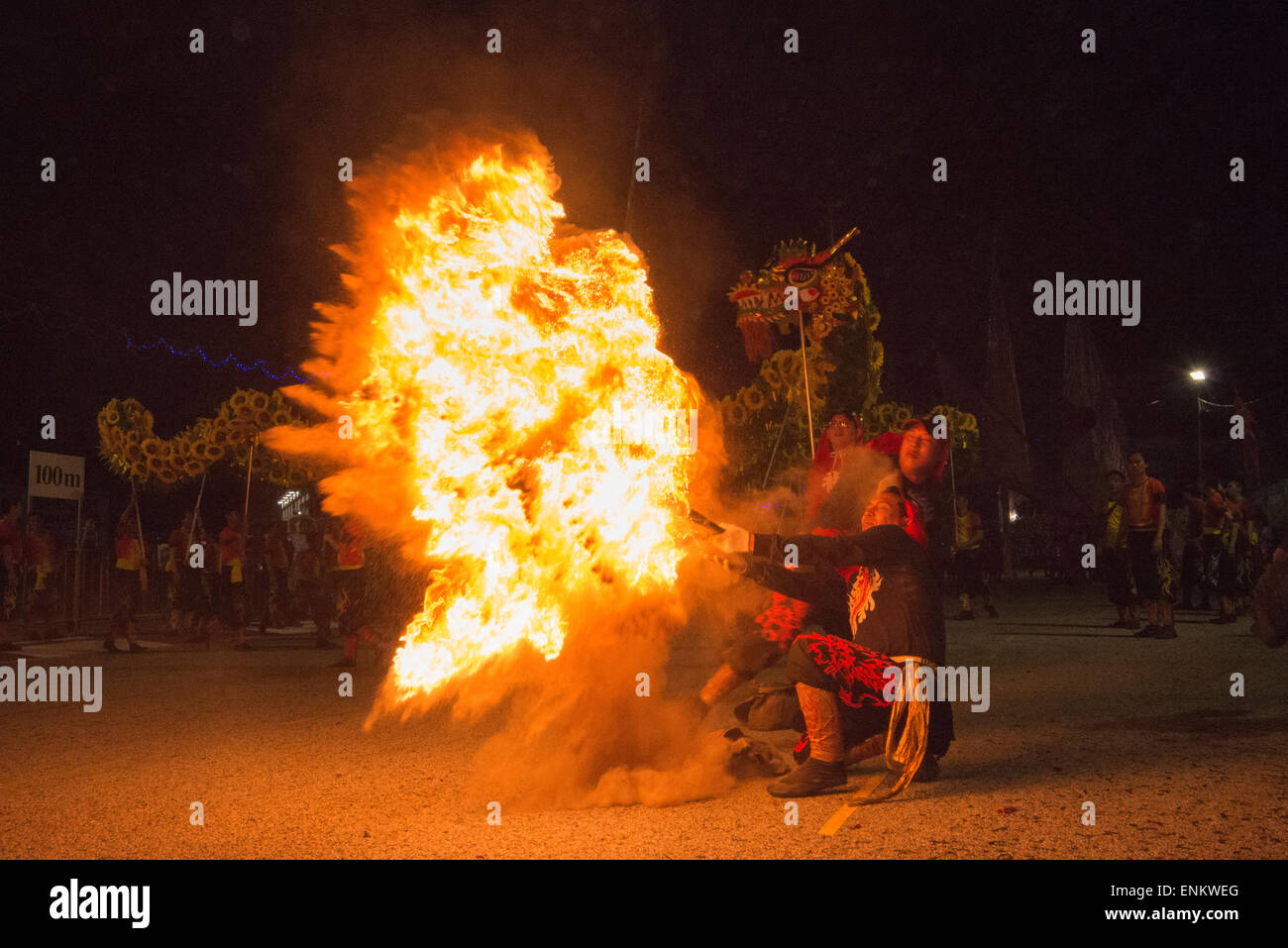 Performance fire dragon Banque D'Images