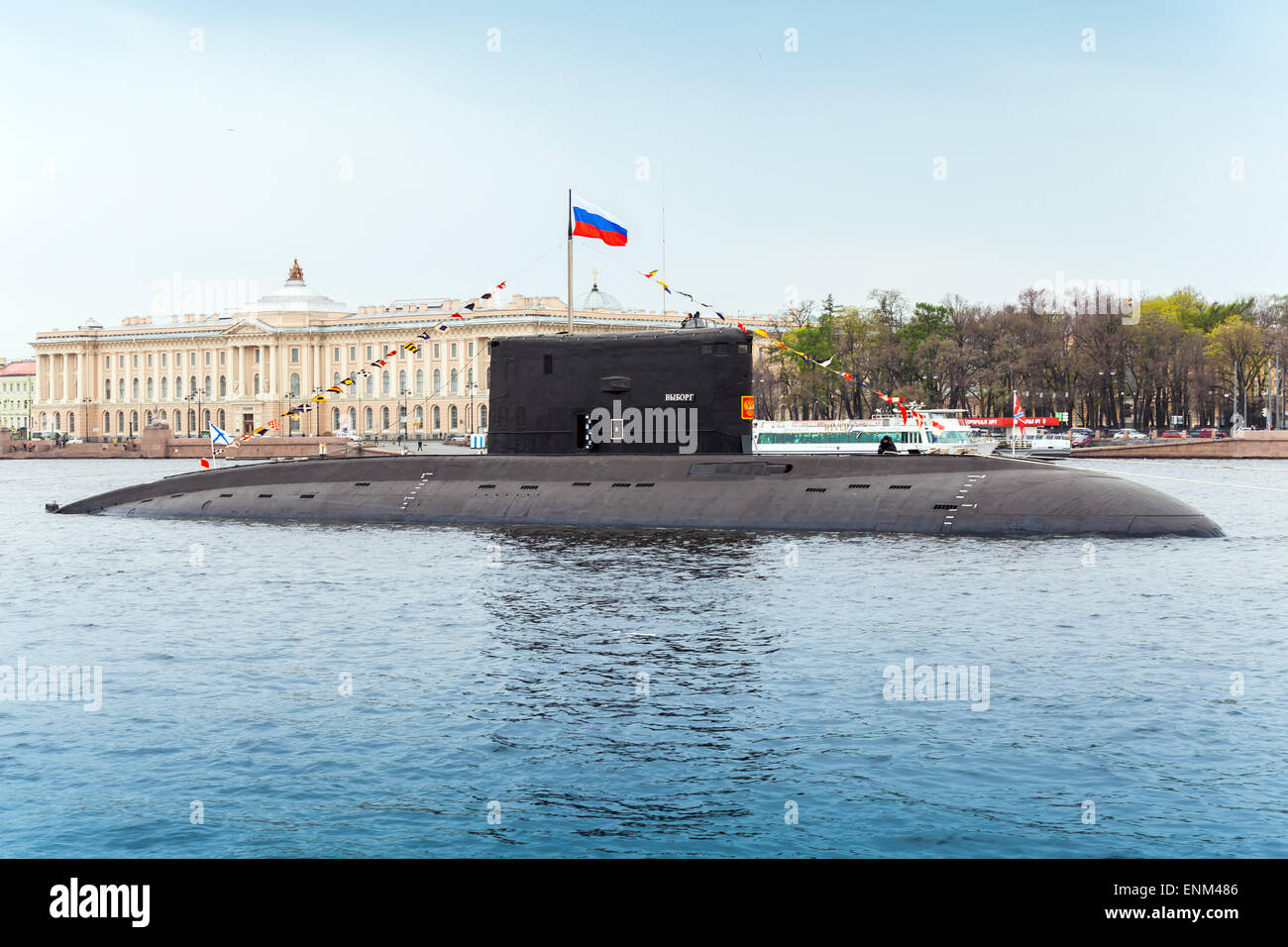 Saint-pétersbourg, Russie - 7 mai 2015 : Marine russe, le sous-marin est amarré sur l'Vyborg Neva en prévision de la mi Banque D'Images