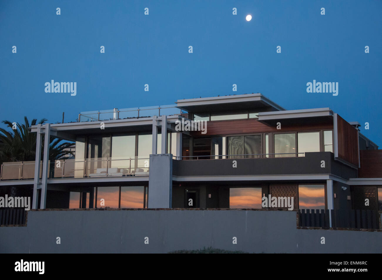 Hôtel moderne en bord de mer De luxe accueil sur Brighton's 'Golden Mile', Melbourne, Australie Banque D'Images