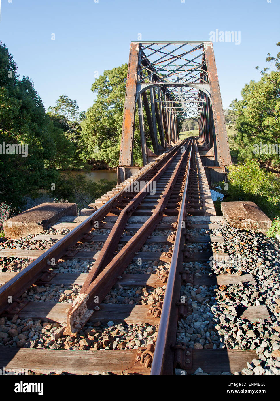Une voie de chemin de fer et le pont de Kew Banque D'Images