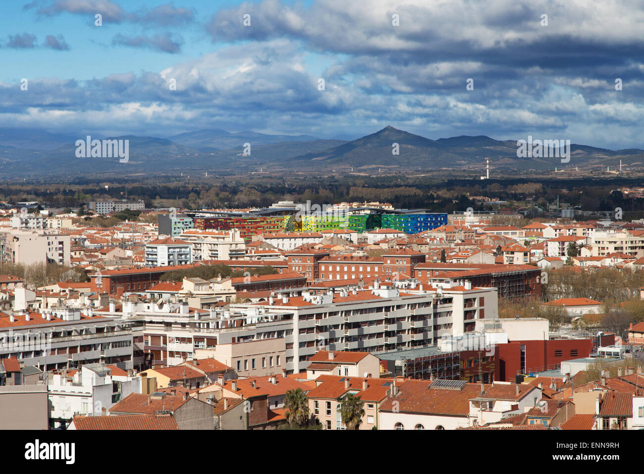 La ville de Perpignan, Languedoc-Roussillon, France. Banque D'Images