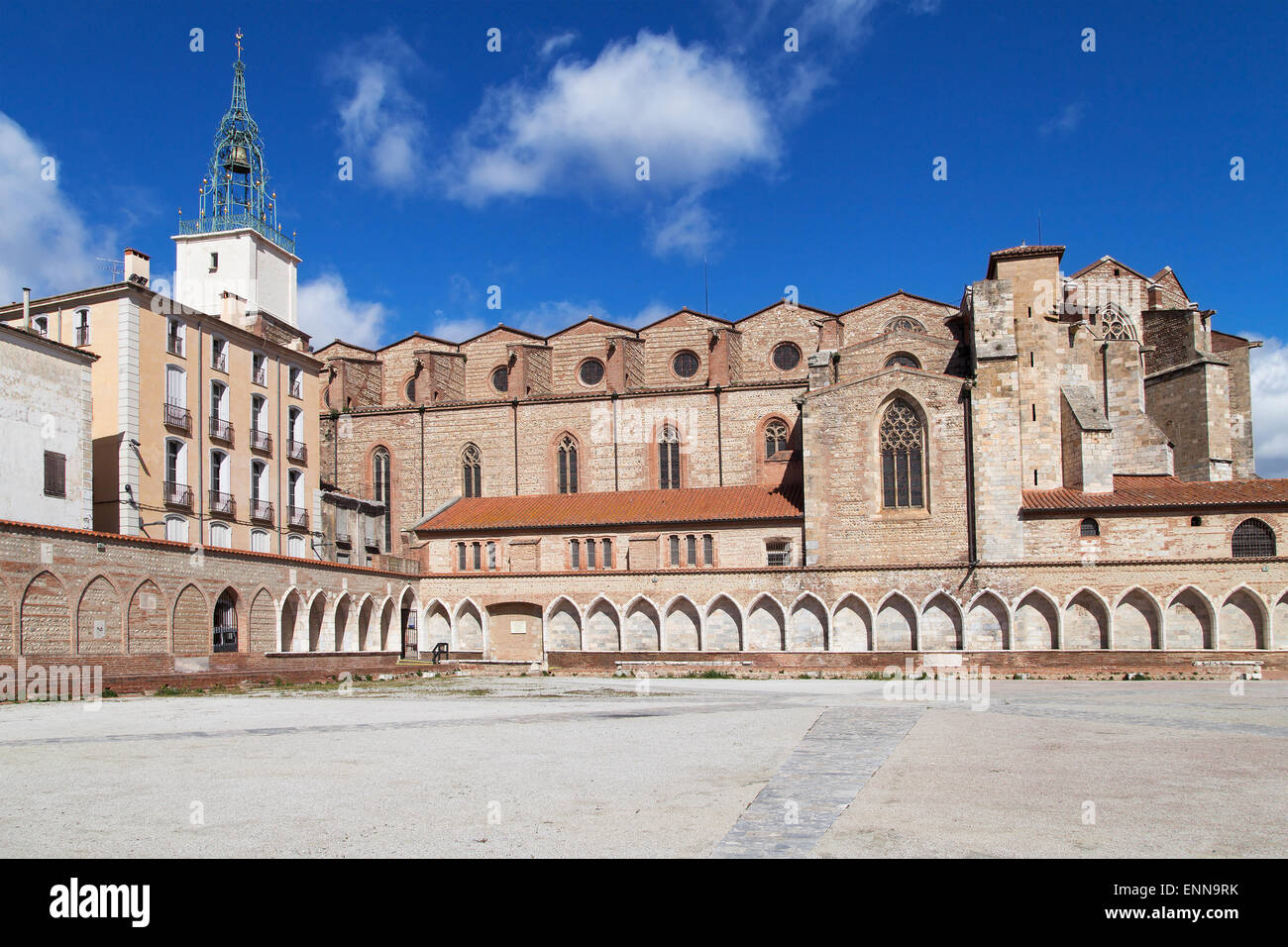 Cathédrale Saint-Jean-Baptiste de Perpignan, Languedoc-Roussillon, France. Banque D'Images Cathédrale Saint-Jean-Baptiste de Perpignan, Languedoc-Roussillon, France. Banque D'Images