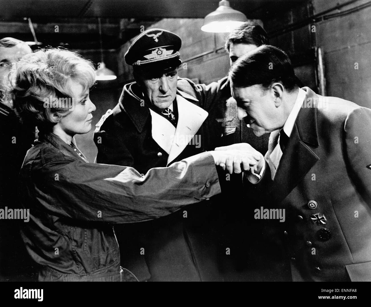 Hitler : les dix derniers jours, Großbritannien/Italien 1973, Regie : Ennio De Concini, acteurs : Alec Guinness, Diane Cilento, Eric Banque D'Images