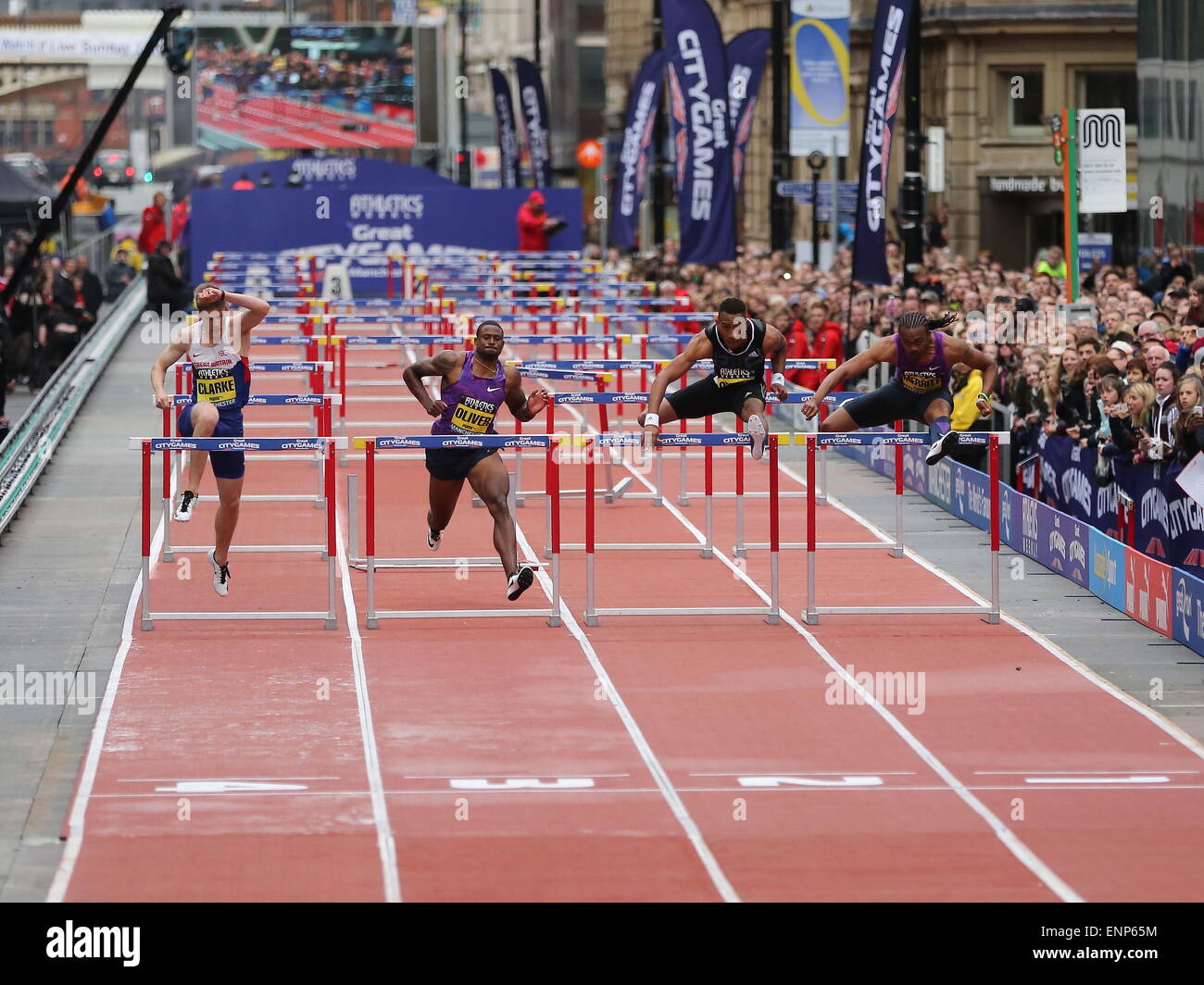 Manchester, Angleterre. 9 mai, 2015. Orlando Ortega de Cuba remporte le 110m haies hommes Le Grand Manchester Jeux. Aries Merritt, Lawrence Clarke et David Oliver a aussi participé. Photo : Alamy Live News/ Simon Newbury Banque D'Images