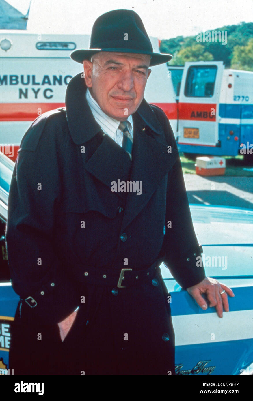 Kojak : Le prix de la Justice, alias : Kojak : Retour sur l'Kojaks, USA 1987, Regie : Alan Metzger, acteurs : Telly Savalas Banque D'Images Kojak : Le prix de la Justice, alias : Kojak : Retour sur l'Kojaks, USA 1987, Regie : Alan Metzger, acteurs : Telly Savalas Banque D'Images