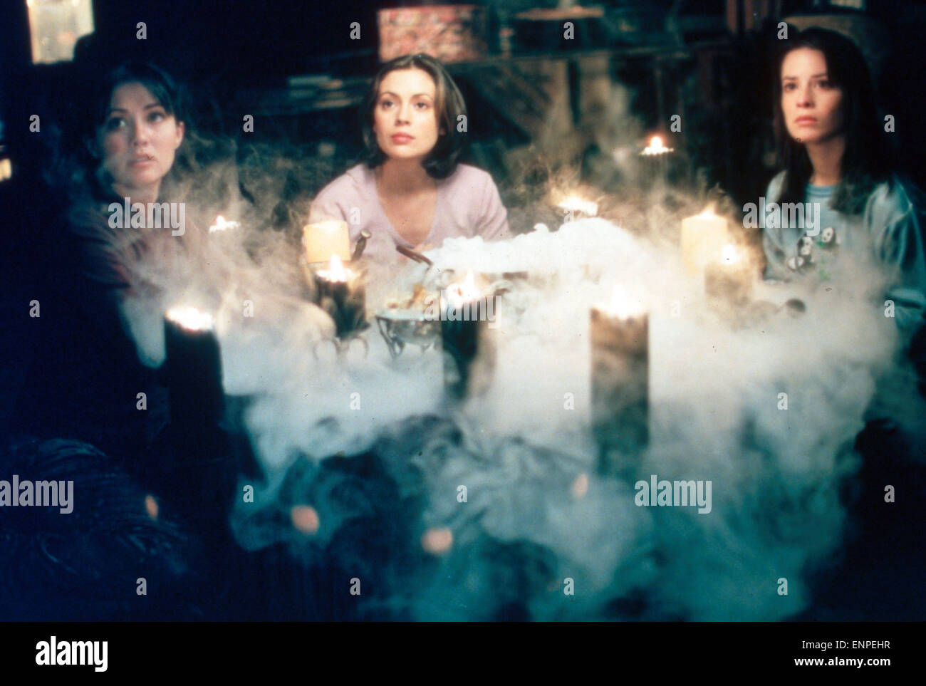 Charmed, alias : Charmed - Zauberhafte Hexen, Fernsehserie, USA 1998 - 2006, 1 Staffel, Épisode 9 : 'la sorcière est de retour' acteurs : Banque D'Images