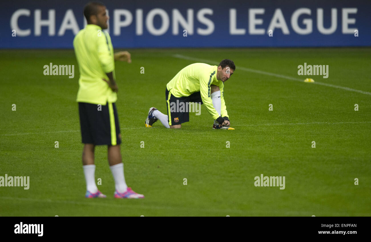 L'équipe de football de Barcelone Formation à l'Amsterdam ArenA avant leur match de la Ligue des champions contre l'Ajax comprend : LIONEL MESSI Où : Amsterdam, Pays-Bas Quand : 04 Nov 2014 Banque D'Images