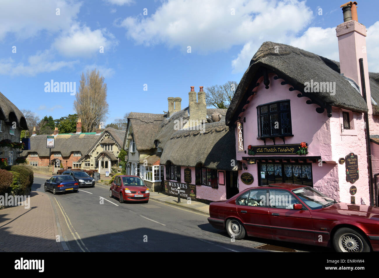 L'île de Wight Shanklin ancienne chaumière tea rooms cottages cottage village traffic Banque D'Images