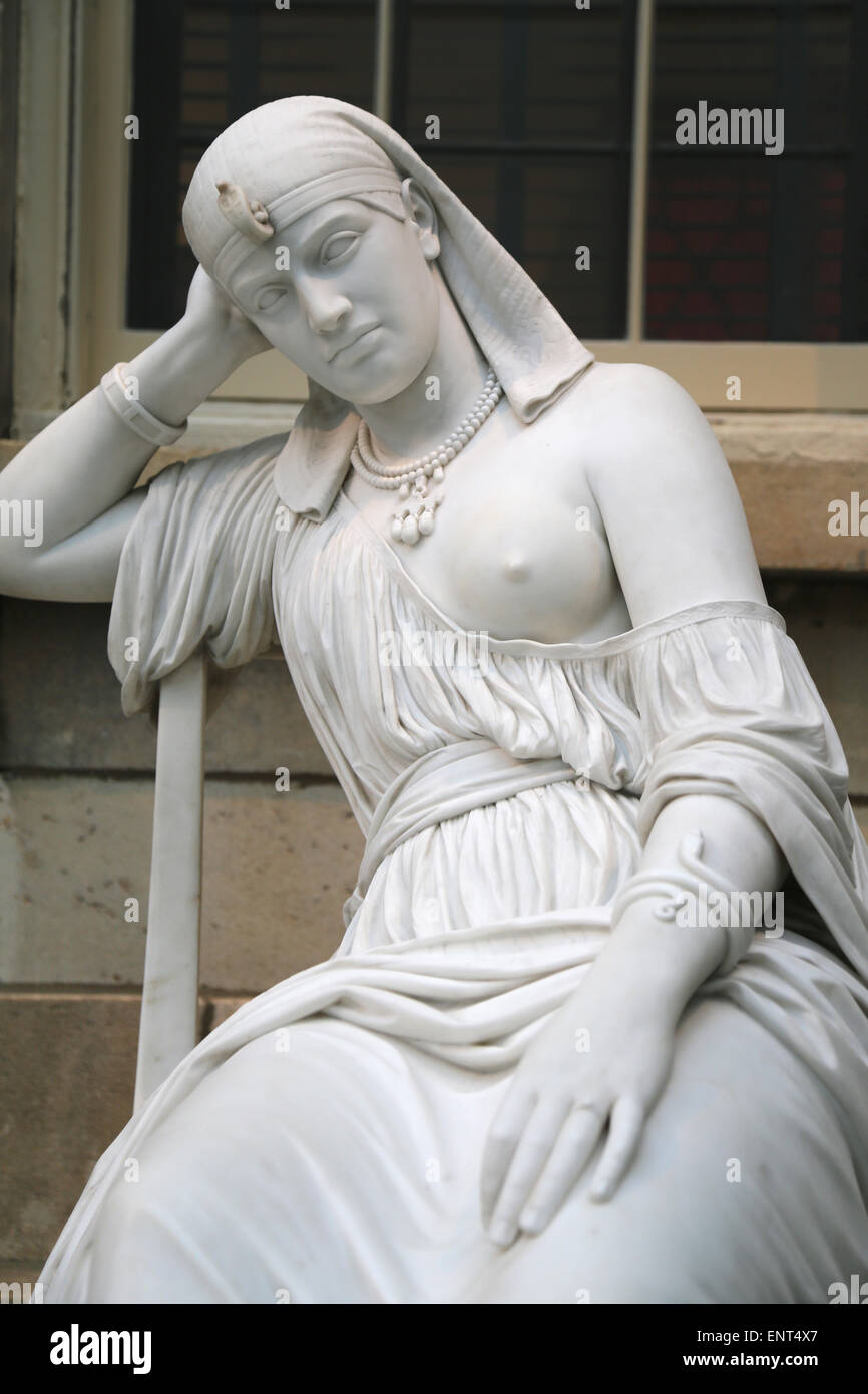 Cléopâtre (69-30 av. J.-C.). Reine de l'Egypte. Statue de William Wetmore Story (Américain, 1819-1895). Méditation sur son suicide. Banque D'Images