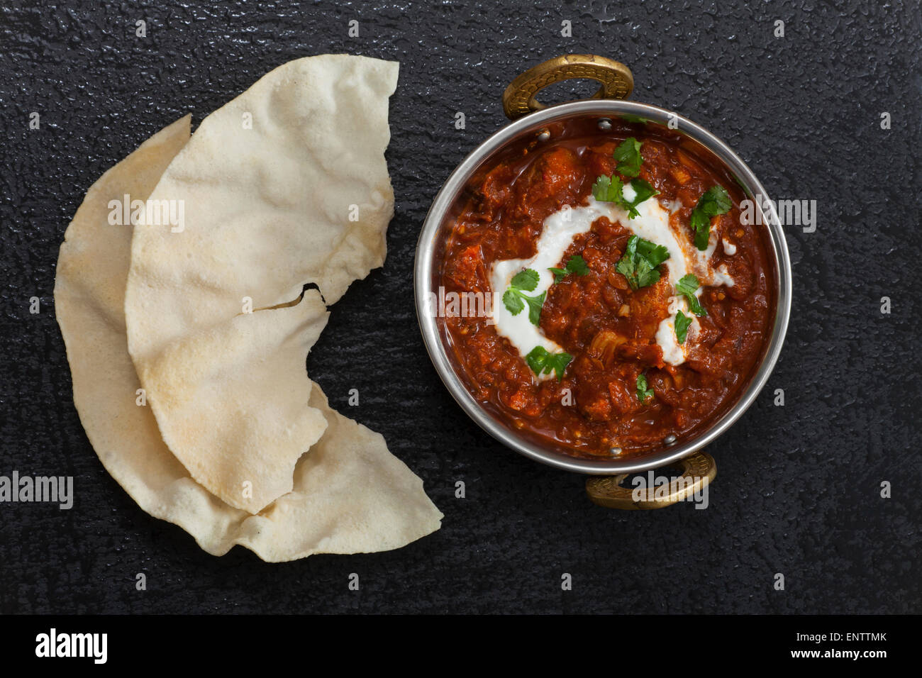 Poulet au curry indien dans un pot Banque D'Images