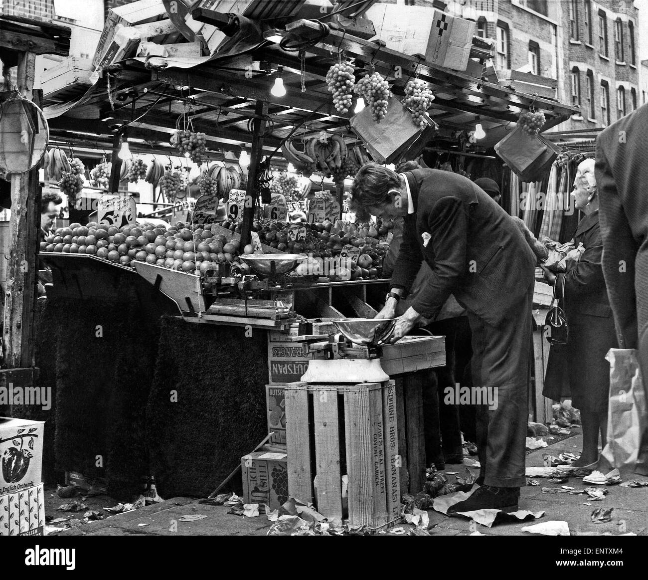 Blocage de légumes au marché de la rue de Londres, vers 1955. Banque D'Images