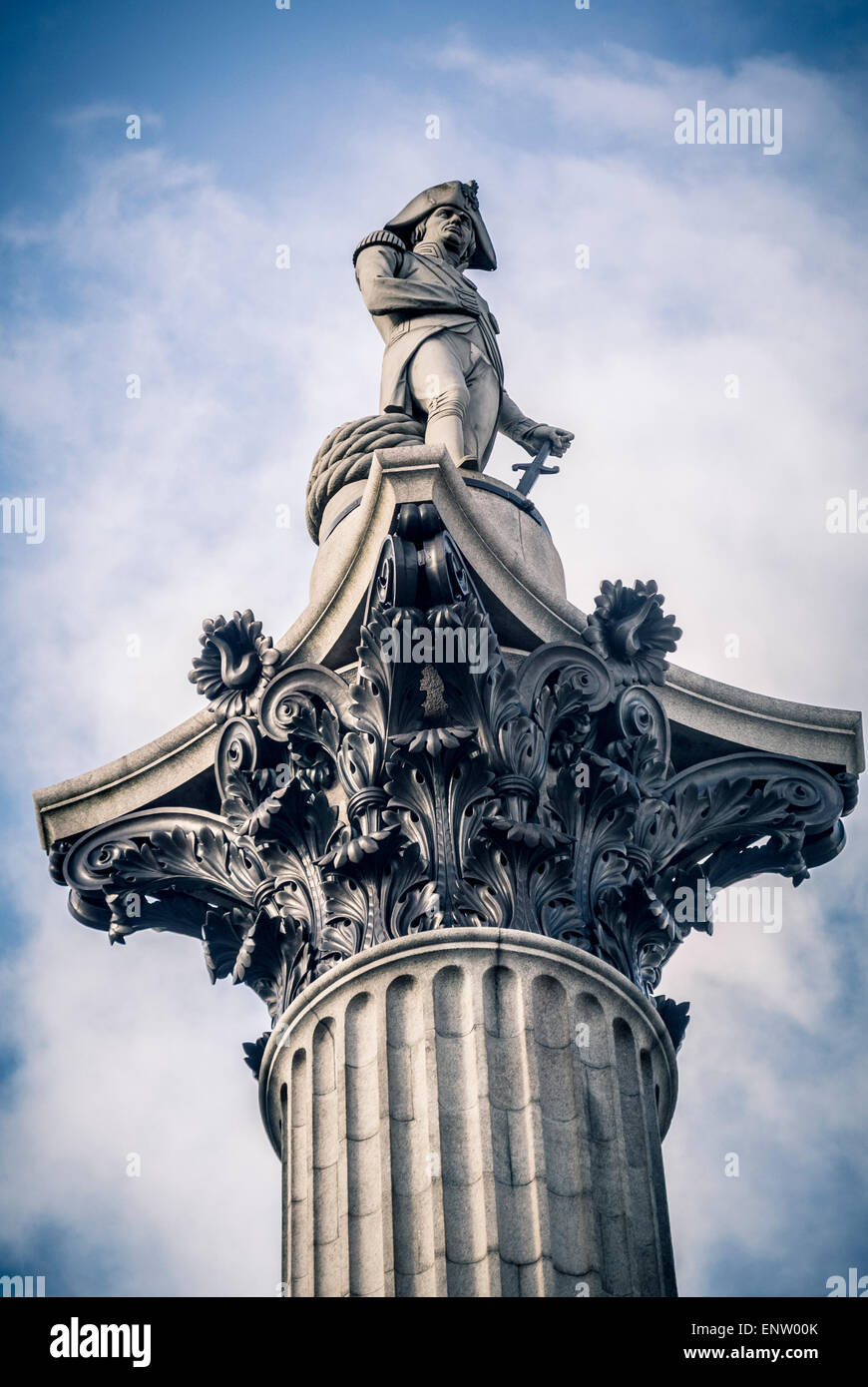 La colonne Nelson, Trafalgar Square, Londres. Banque D'Images