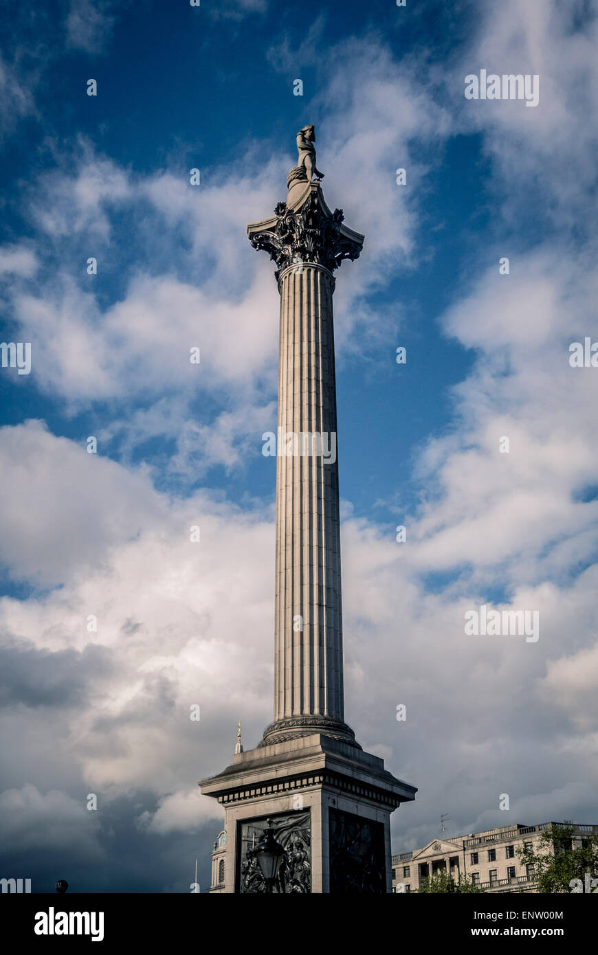 La colonne Nelson, Trafalgar Square, Londres. Banque D'Images