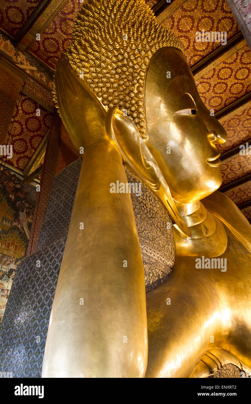 Wat Pho et Bouddha couché, Bangkok, Thaïlande Banque D'Images