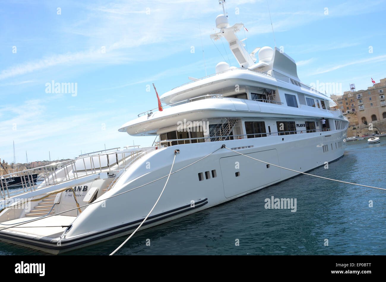 Plan B, bateau yacht amarré dans le port de plaisance de la Méditerranée, Malte Vittoriosa Banque D'Images