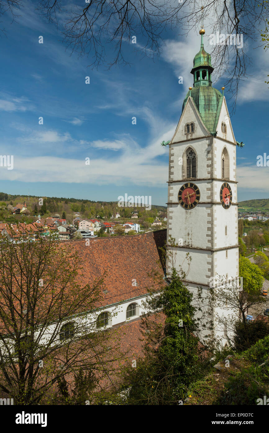 Après-midi de printemps dans le centre historique de la ville de Rheinfelden, canton de Zurich, Suisse. Banque D'Images