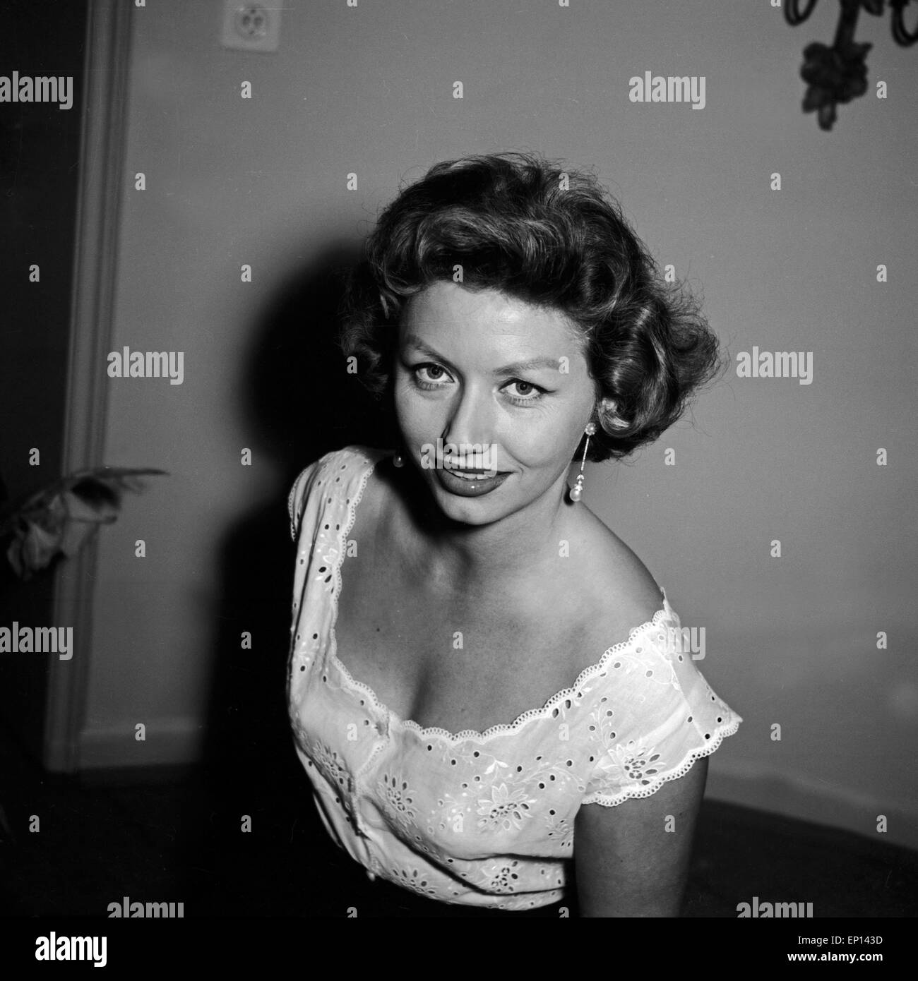 Deutsche Schauspielerin Gisela Lelim Michel, 1950er Jahre Deutschland. L'actrice allemande Gisela Lelim Michel, l'Allemagne des années 1950. Banque D'Images