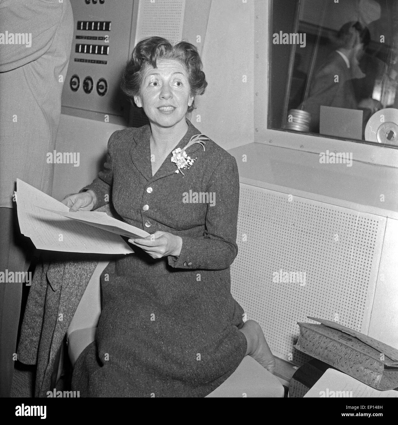 Inge Meysel Deutsche Schauspielerin, Deutschland 1950er Jahre. L'actrice allemande Inge Meysel, l'Allemagne des années 1950. Banque D'Images