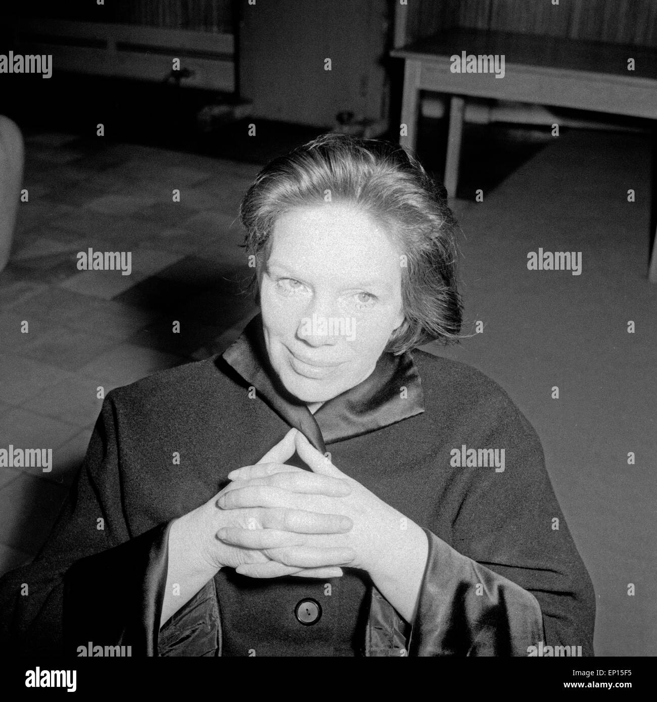 Elisabeth Flickenschildt Deutsche Schauspielerin à Hamburg, Deutschland 1950er Jahre. L'actrice allemande Elisabeth Flickenschil Banque D'Images