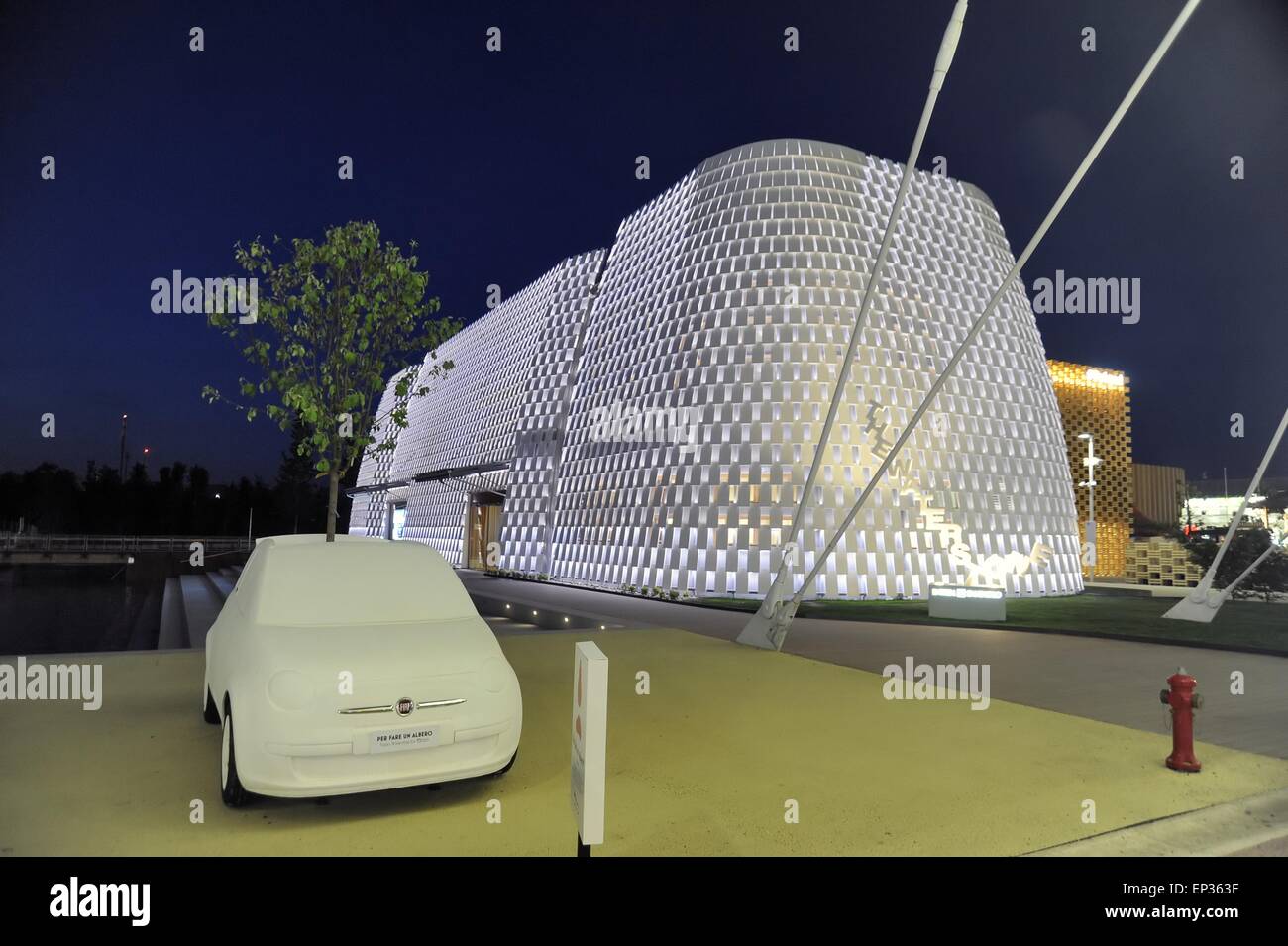 Milan (Italie), l'exposition universelle Expo 2015, pavillon de la banque Intesa Sanpaolo Banque D'Images