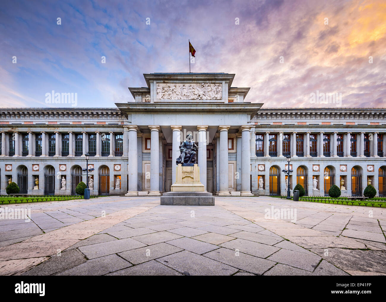 La façade du Musée du Prado à Madrid, Espagne. Banque D'Images