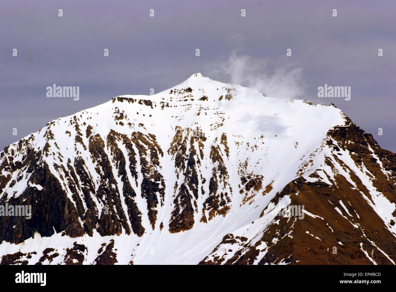 Montagnes à Spitsbergen, Svalbard, Norvège Banque D'Images