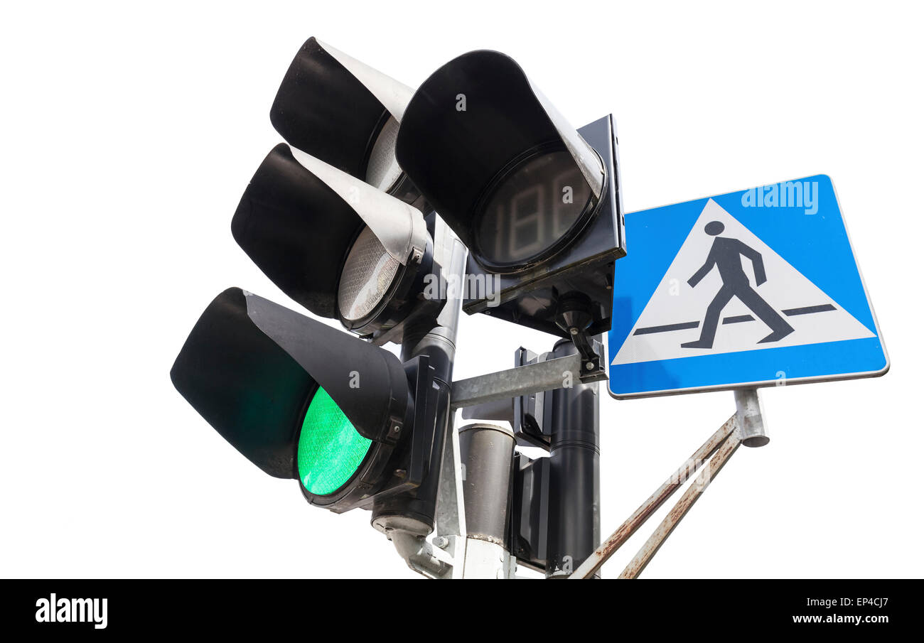 Feux de circulation et de passage de piétons signe isolé sur blanc, vert sur la lumière. Banque D'Images