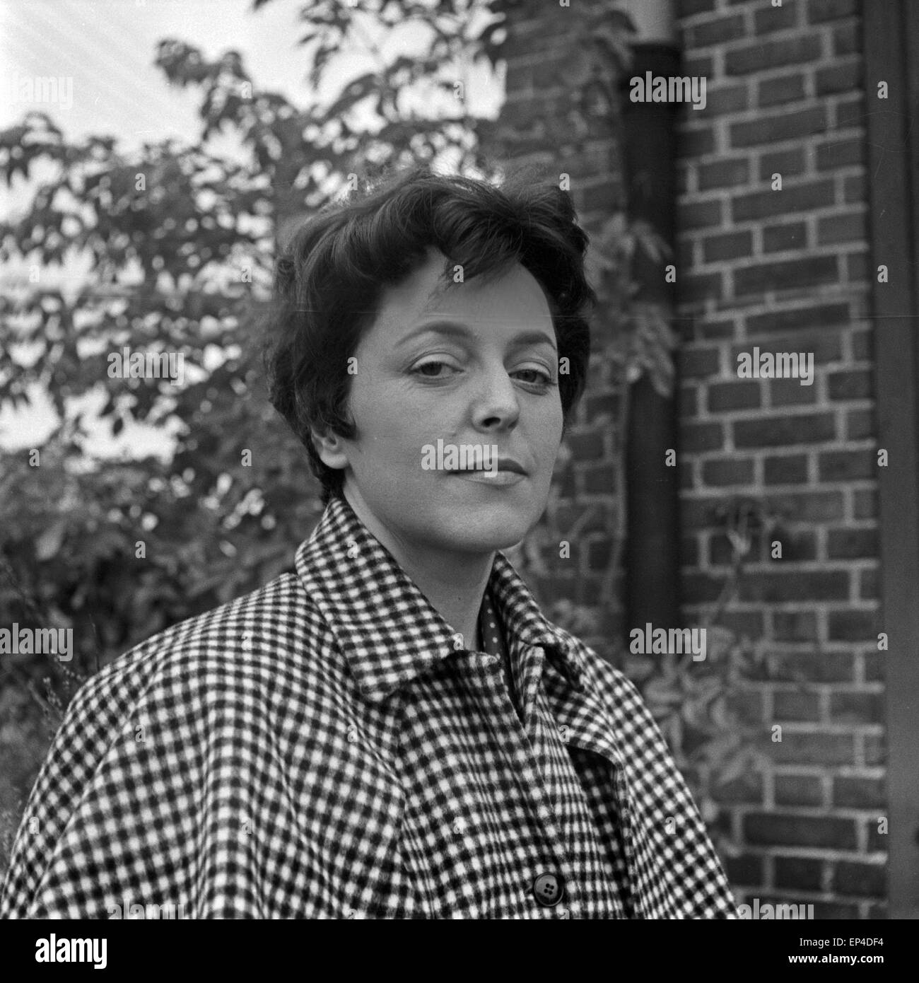 Deutsche Schauspielerin Madelon Truss, Deutschland 1950er Jahre. L'actrice allemande Madelon Truss, Allemagne 1950. Banque D'Images