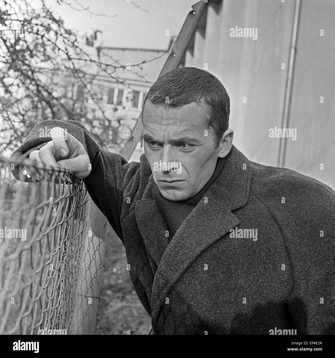Szenenfoto aus der Folge "unter Verdacht echs' aus der Krimiserie tahlnetz «', Deutschland 1958, Regie : Jürgen Roland Banque D'Images