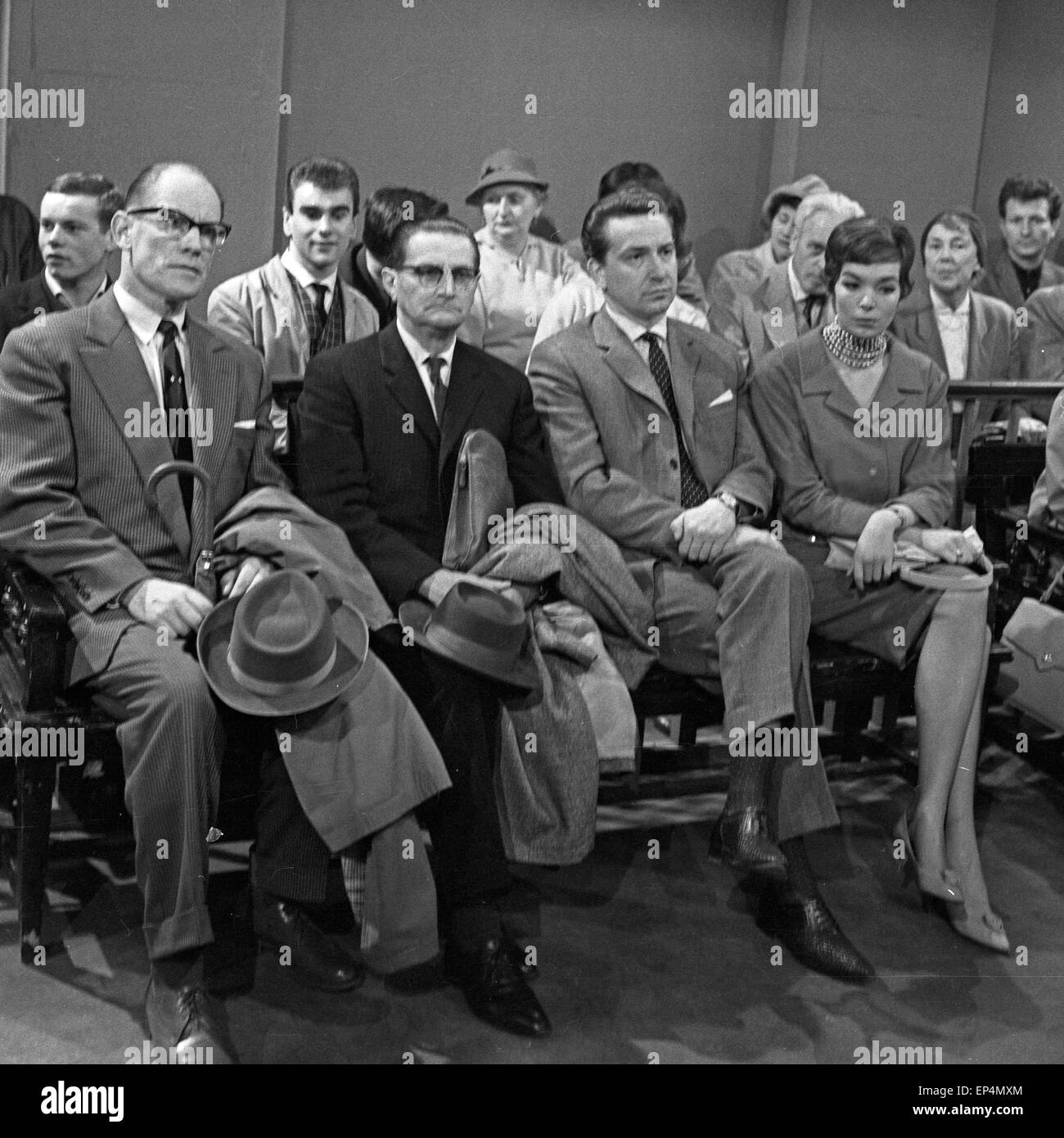 Fernsehgericht Fernsehserie Das tagt, Deutschland, 1961 - 1978, Folge : Erpressung, Deutschland 1960 er Jahre. Banque D'Images