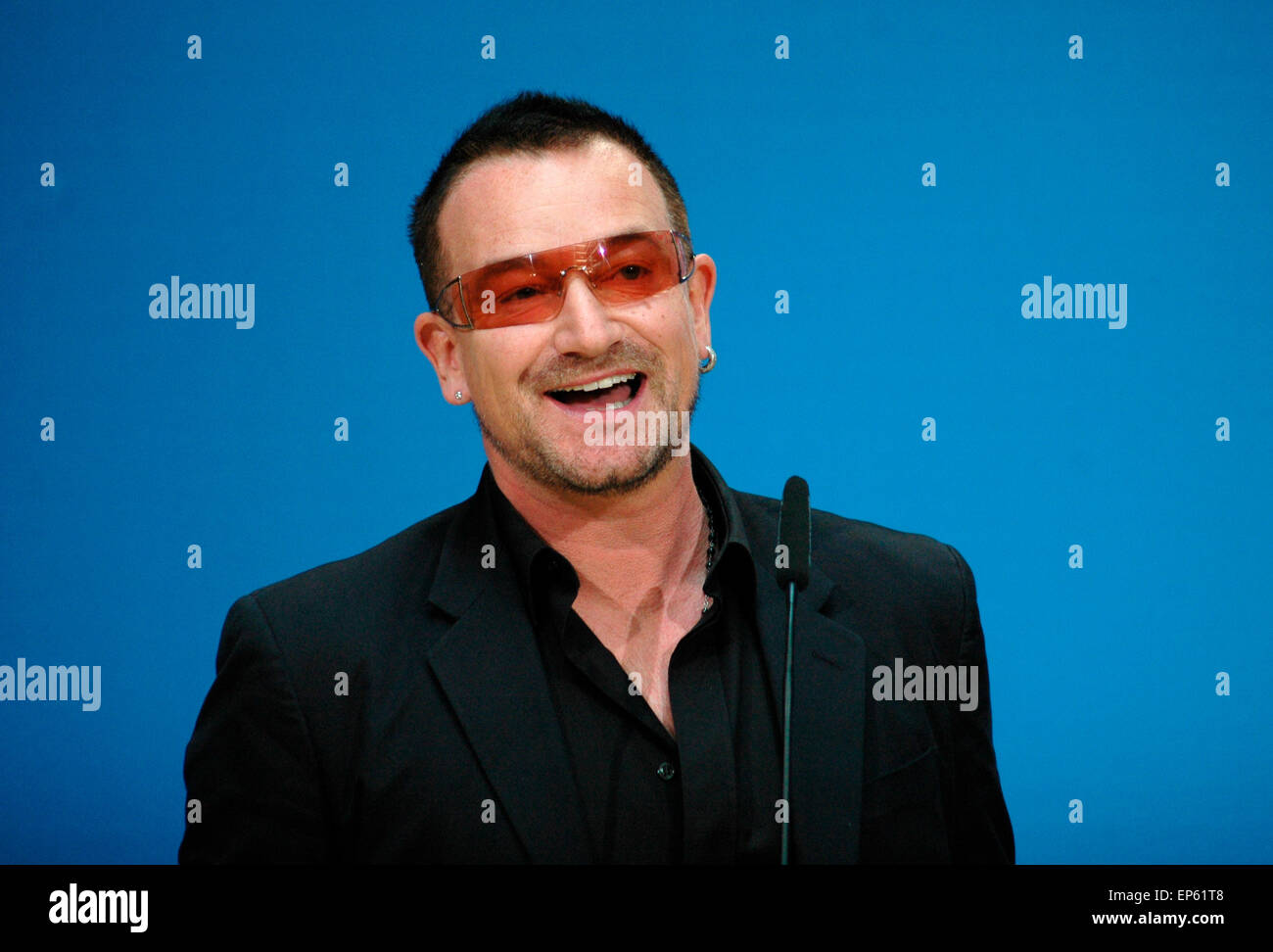 Bono (buergerlichem mit Namen : Paul David Hewson) - Treffen der irischen des Saengers Bande 'U2' und der Mitbegruenders LES DONNÉES RELATIVES À L'Organisation mit dem SPD-Praesidium am 14. Mai 2007, Willy-Brandt-Haus, Berlin-Kreuzberg. Banque D'Images