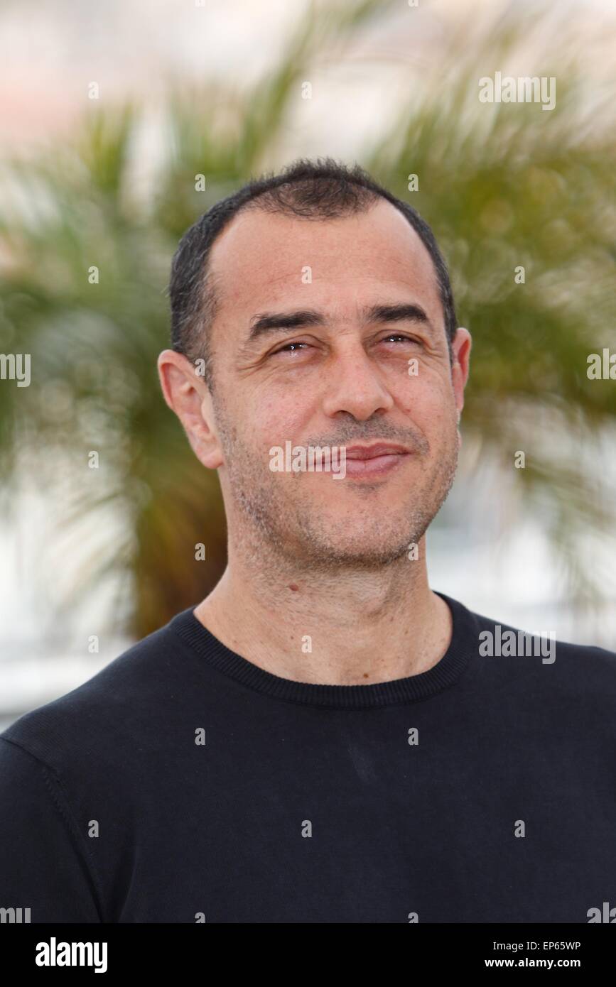 Cannes, Farnce. 14 mai, 2015. Le réalisateur Italien Matteo Garrone assiste à la photocall de Tale of Tales au cours de la 68e Assemblée annuelle du Festival du Film de Cannes au Palais des Festivals de Cannes, France, le 14 mai 2015. Photo : Hubert Boesl - AUCUN FIL SERVICE - PAS DE SERVICE DE FIL - Crédit photo : dpa alliance/Alamy Live News Banque D'Images